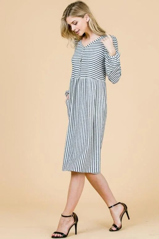 Long Sleeve V-Neck Midi Dress