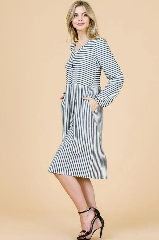 Long Sleeve V-Neck Midi Dress