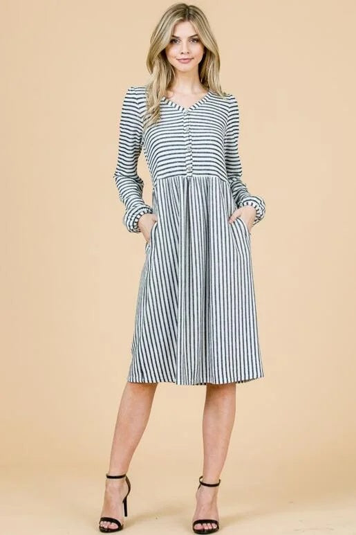 Long Sleeve V-Neck Midi Dress