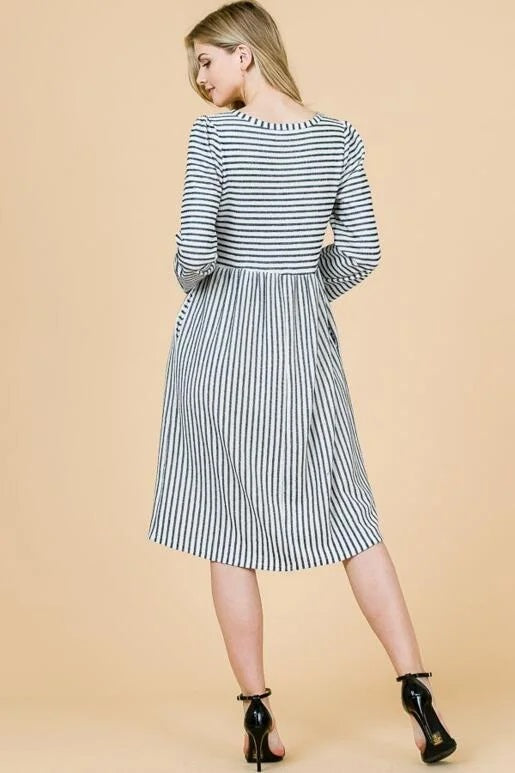 Long Sleeve V-Neck Midi Dress